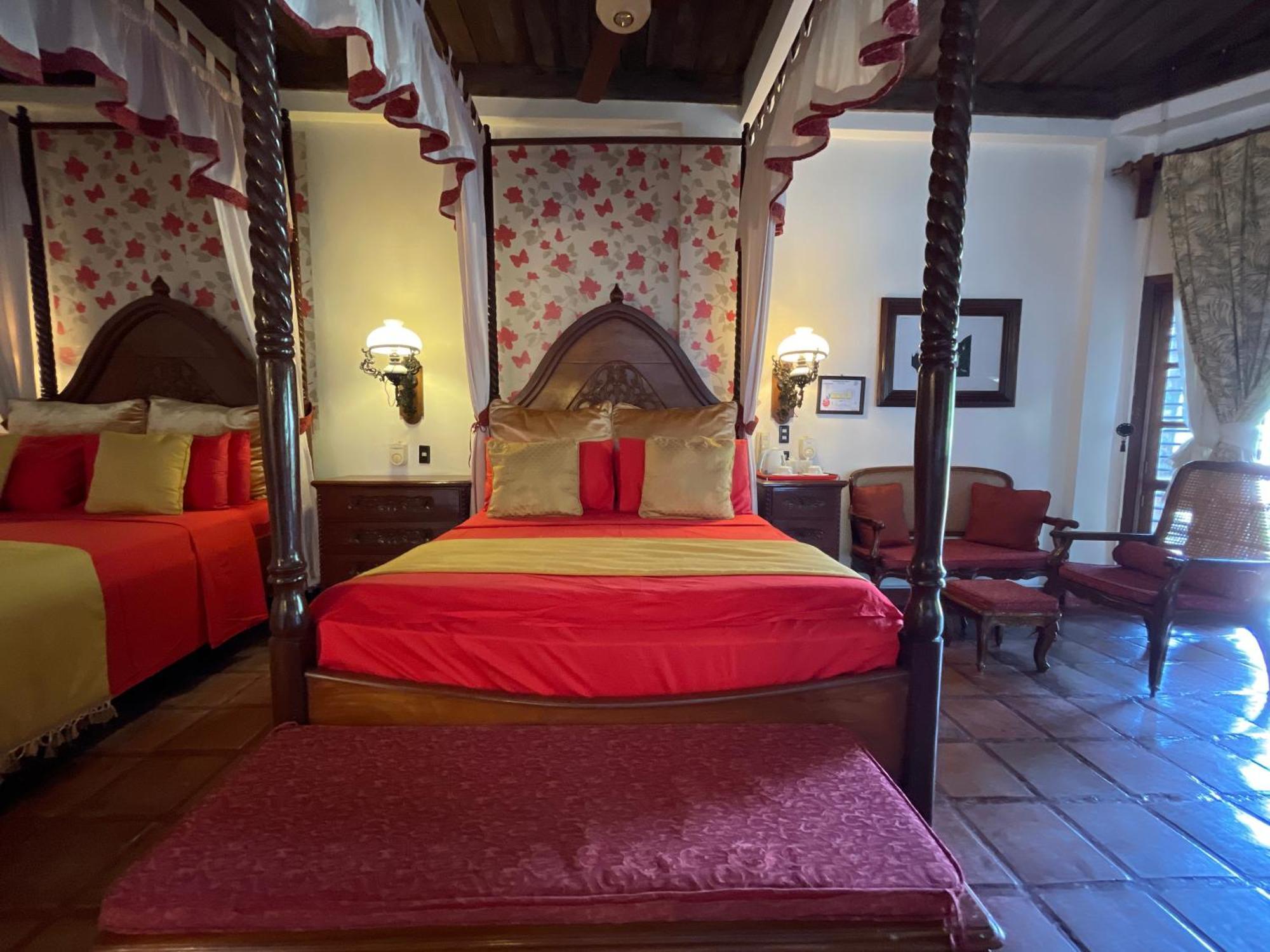 Tropicana Castle Dive Resort Powered By Cocotel Пуерто Галера Стая снимка
